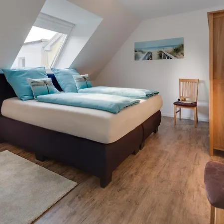 Louise Am Apartamento